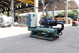 對員工好一點，恒星推薦給車間安裝一臺螺桿冷水機(jī)